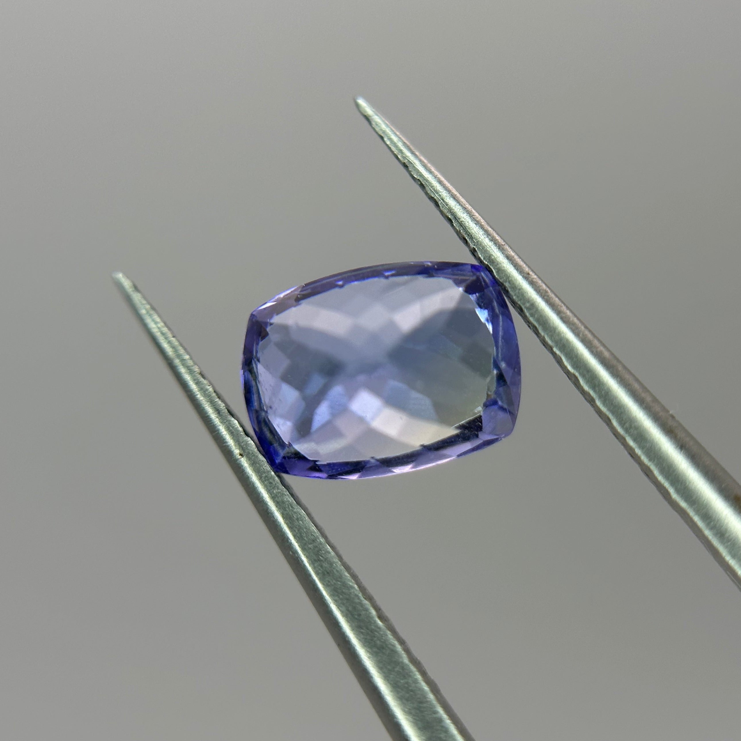 Tanzanite 1.85 CT