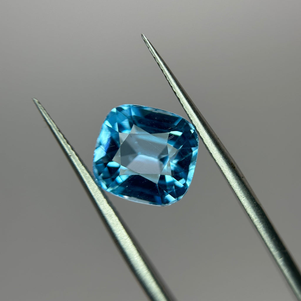 Sky Blue Topaz 7.89 CT