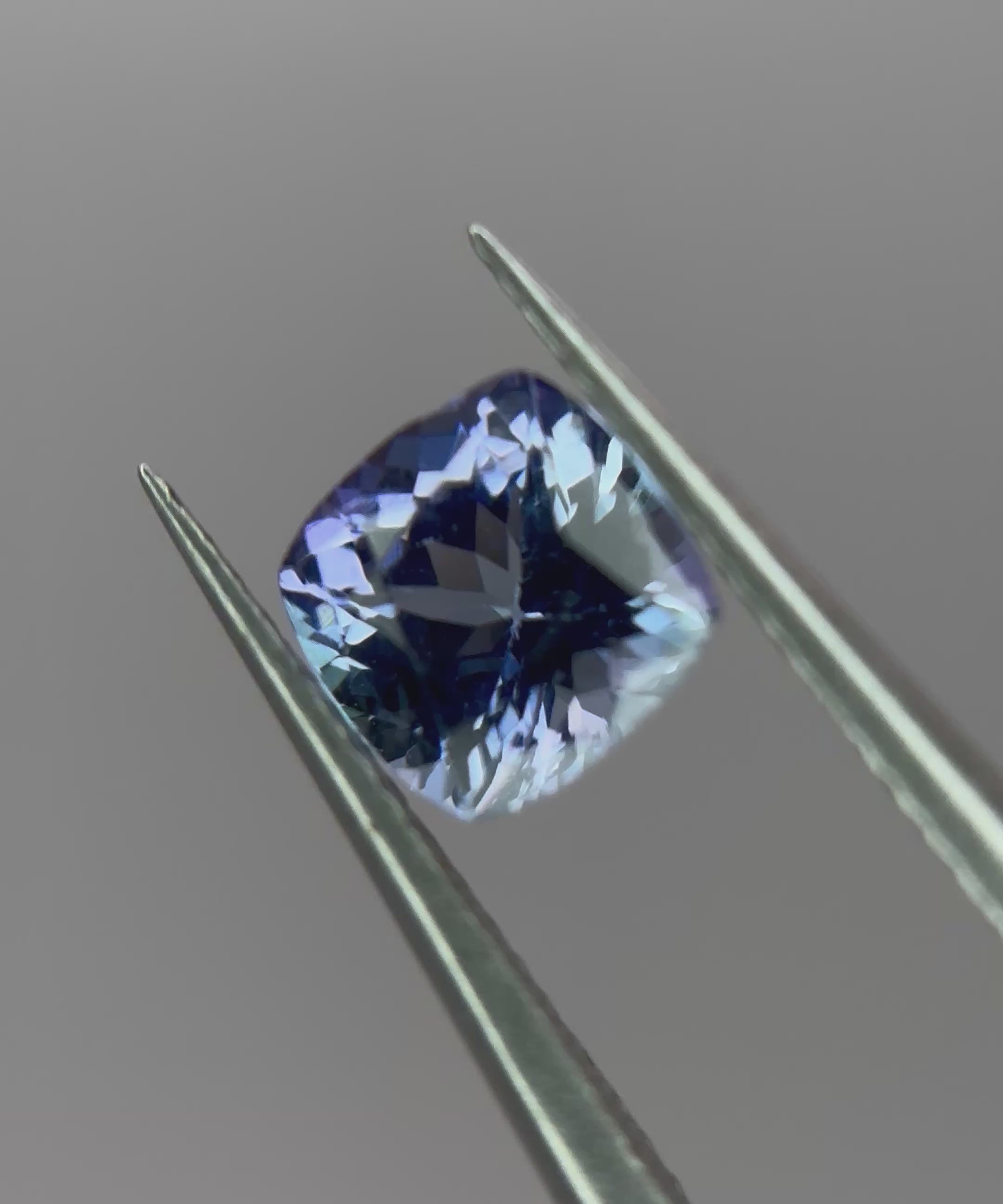 Tanzanite 1.00 CT