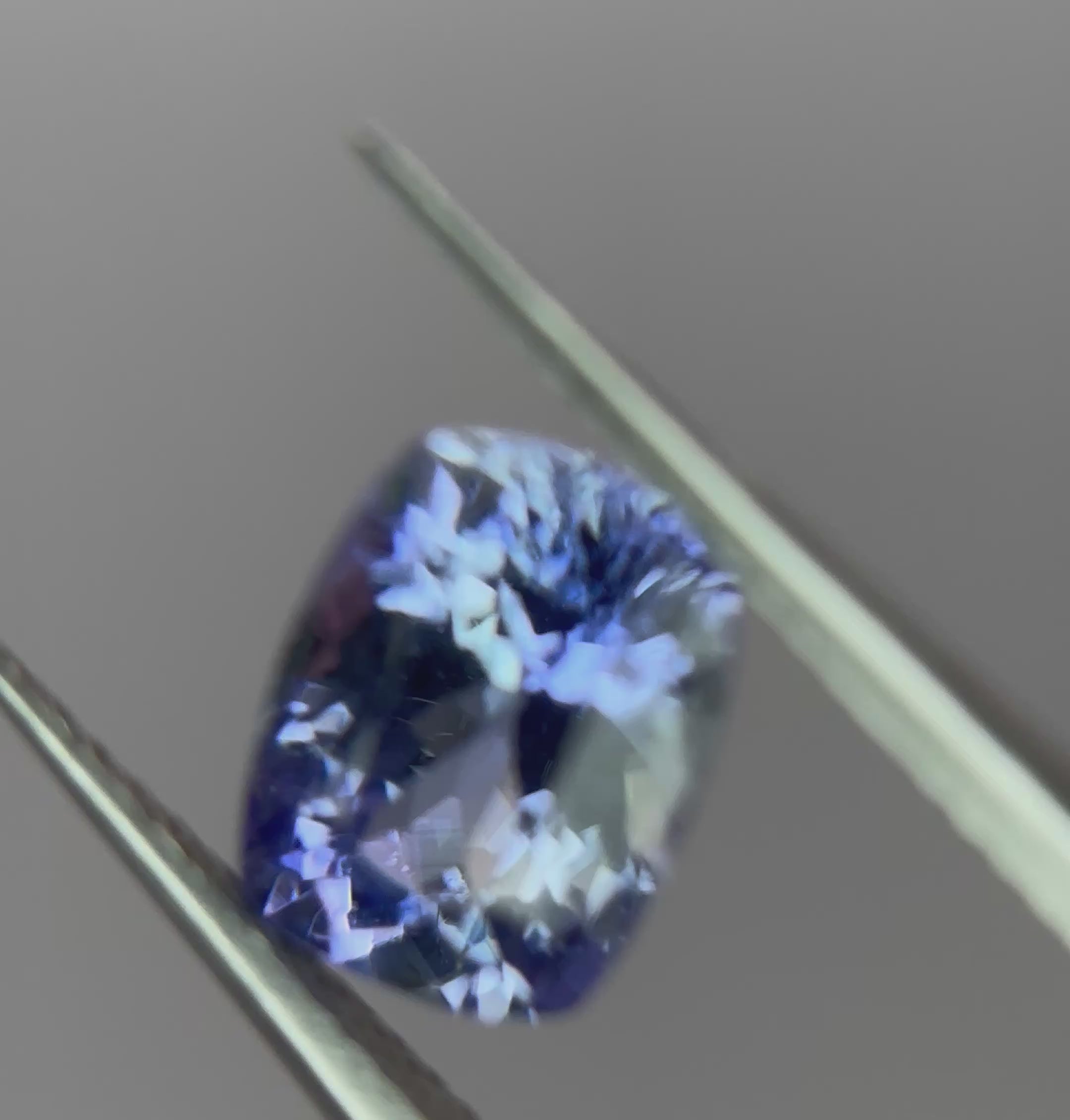 Tanzanite 1.85 CT